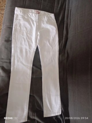 Pantalón blanco talla 12 sin estrenar