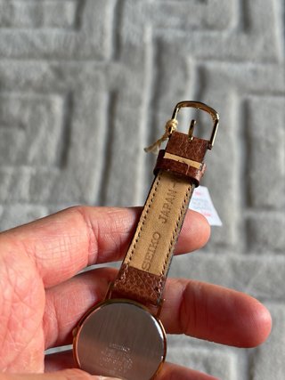 Orologio Seiko Quartz Donna Pelle NUOVO NOS 30mm