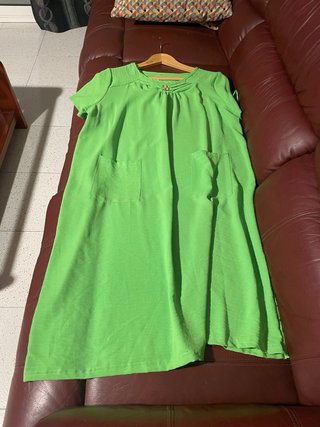Vestido verde sin estrenar talla única