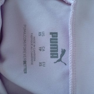 Shorts deportivos negros y rosas