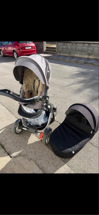 Carrito Stokke con accesorios