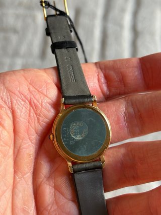 Seiko Quartz Donna Vera Pelle NUOVO NOS 28mm