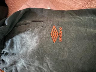 Chándal Umbro x Lefties Negro y Verde