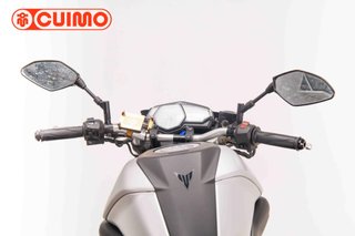 YAMAHA MT 03