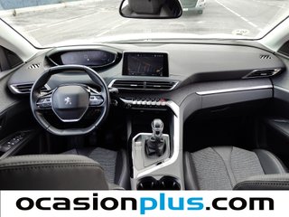 Peugeot 3008 PureTech 130 S&S Allure 96 kW (130 CV)