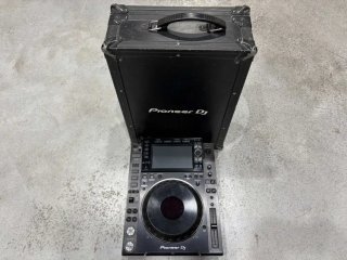 Pioneer DJ CDJ-2000NXS2 + Flightcase