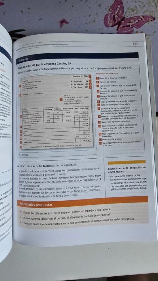 Libro empresa e iniciativa emprendedora