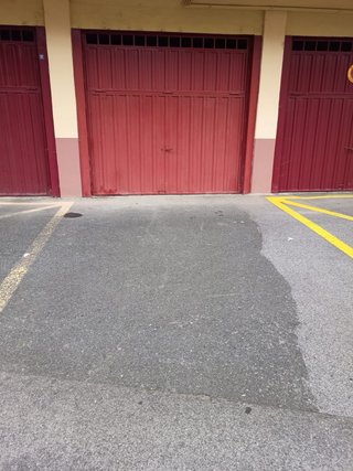 Se vende garaje cerrado en Urtatza Auzoa