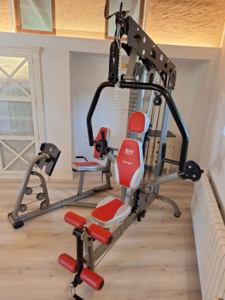 Máquina Multifunción BH Strength