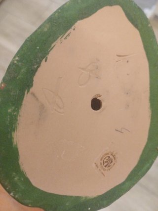 Figura cerámica sirvienta vintage té