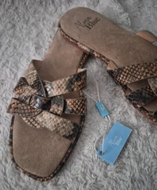 Sandalias Alma en Pena Piel Serpiente