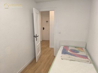 Piso en venta en Mercado en Alicante