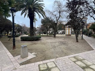 Local comercial en venta en Centro Ciudad en Linares