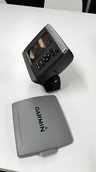 Sonda GPS Garmin Fishfinder 400C