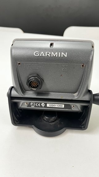 Sonda GPS Garmin Fishfinder 400C