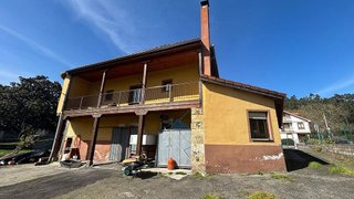 Chalet en venta en Rasines