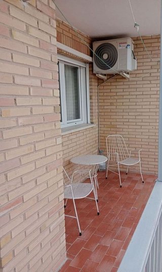 Piso en alquiler en Polígono Cartuja – La Paz en Granada