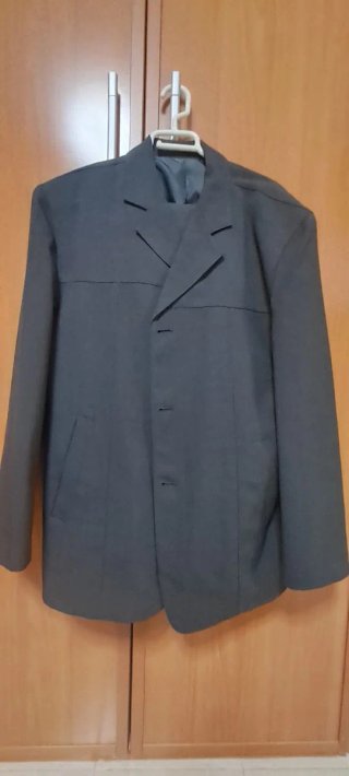 Traje de chaqueta gris hombre