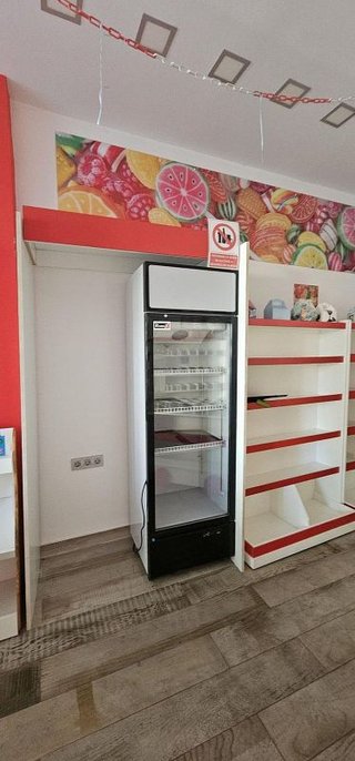 Local comercial en alquiler en Cervantes en Granada
