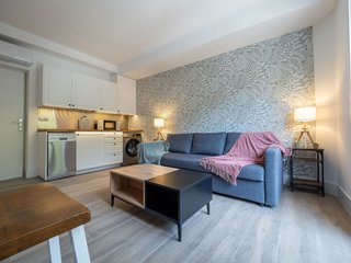 Piso en alquiler en Valdeacederas en Madrid