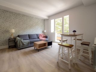 Piso en alquiler en Valdeacederas en Madrid