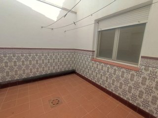 Casa adosada en venta en Tomelloso