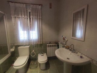 Casa adosada en venta en Tomelloso