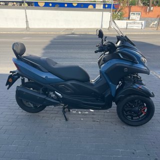 Yamaha Tricity 300cc Scooter