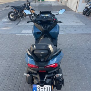 Yamaha Tricity 300cc Scooter