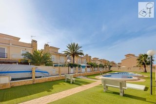 Chalet en venta en Nueva Torrevieja - Aguas Nuevas en Torrevieja