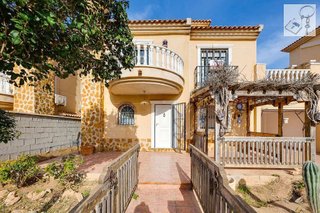 Chalet en venta en Nueva Torrevieja - Aguas Nuevas en Torrevieja