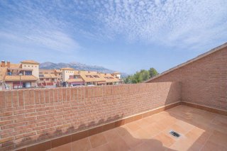 Casa adosada en venta en El Tossal-Bello Horizonte en Nucia (la)