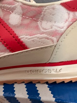 Zapatillas Adidas Beige y Rojo Talla 37