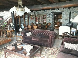 Casa adosada en venta en Petín