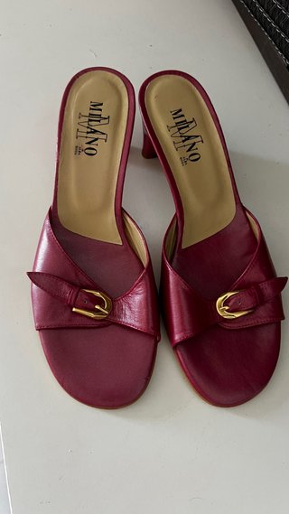 Zapatos de tacón Milano, morado y dorados