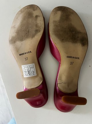 Zapatos de tacón Milano, morado y dorados