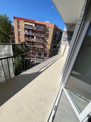Piso en alquiler en Sector V en Elche
