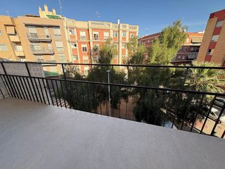 Piso en alquiler en Sector V en Elche