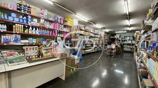 Local comercial en alquiler en La Nova Esquerra de l'Eixample en Barcelona