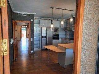 Chalet en venta en El Esparragal en Murcia