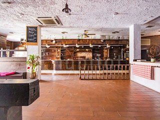 Local comercial en venta en Montesinos (Los)