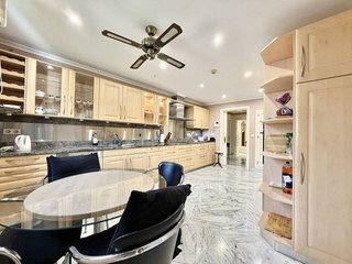 Piso en alquiler en Sierra Blanca en Marbella