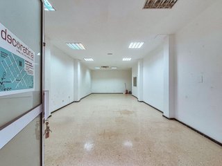 Local comercial en venta en Santa Catalina - Canteras en Palmas de Gran Canaria(Las)