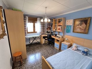 Chalet en venta en Yecla
