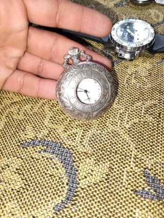 Reloj de pulsera negro