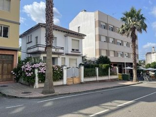 Chalet en venta en Ortigueira