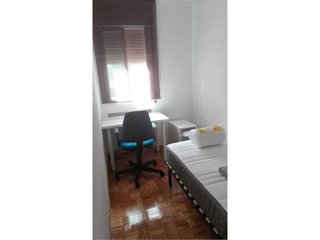 Piso en alquiler en Lucero en Madrid