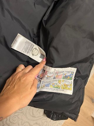Piumino Moncler nero lucido in perfette condizioni