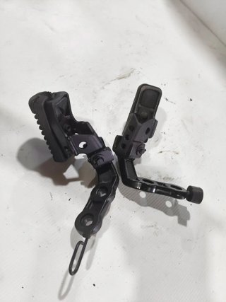 Estriberas del. BMW F650