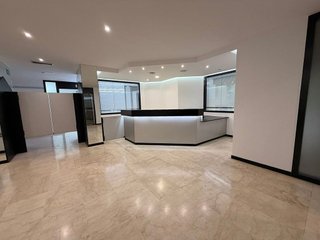 Oficina en venta en Sant Antoni en Barcelona